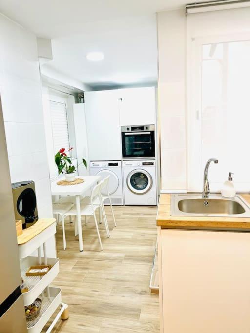 New Spacious And Cozy Apartment - 马拉加 外观 照片